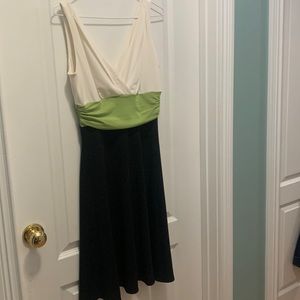 Women’s London Times sleeveless dress